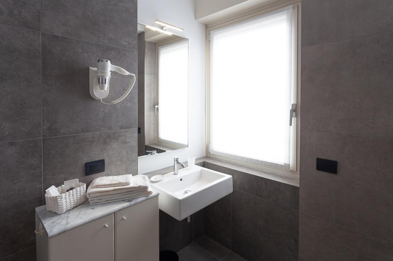Kita House Apartment Bergamo Luaran gambar