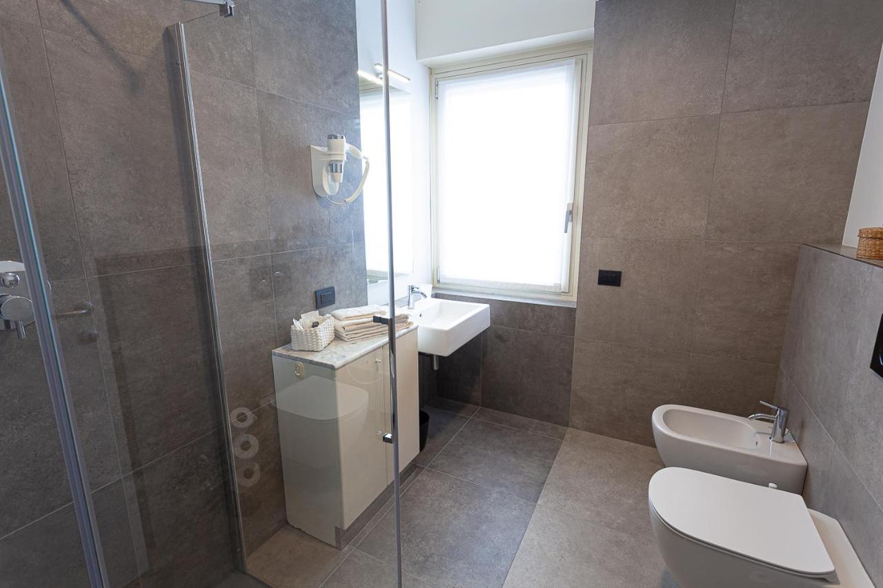 Kita House Apartment Bergamo Luaran gambar