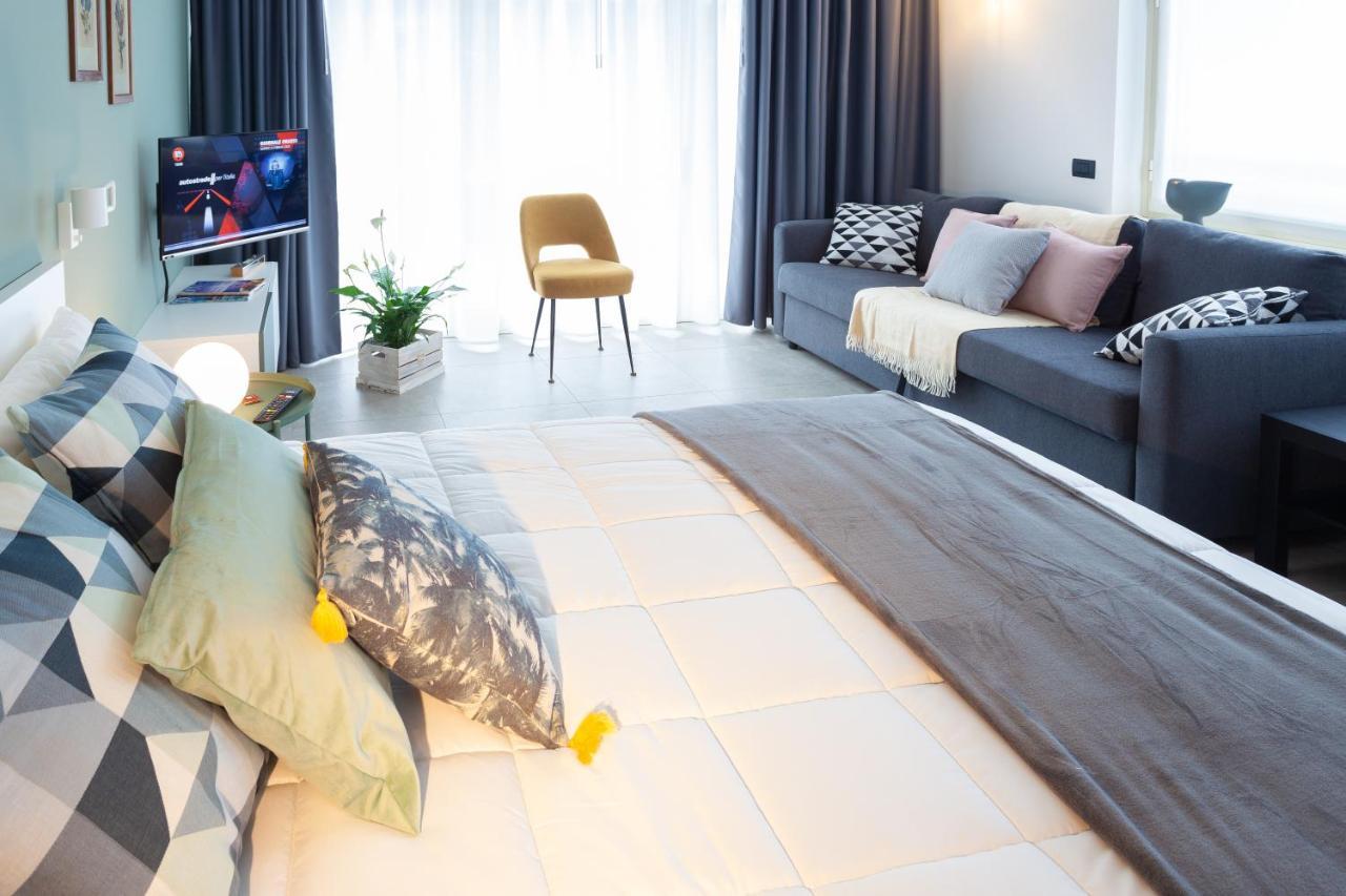 Kita House Apartment Bergamo Luaran gambar