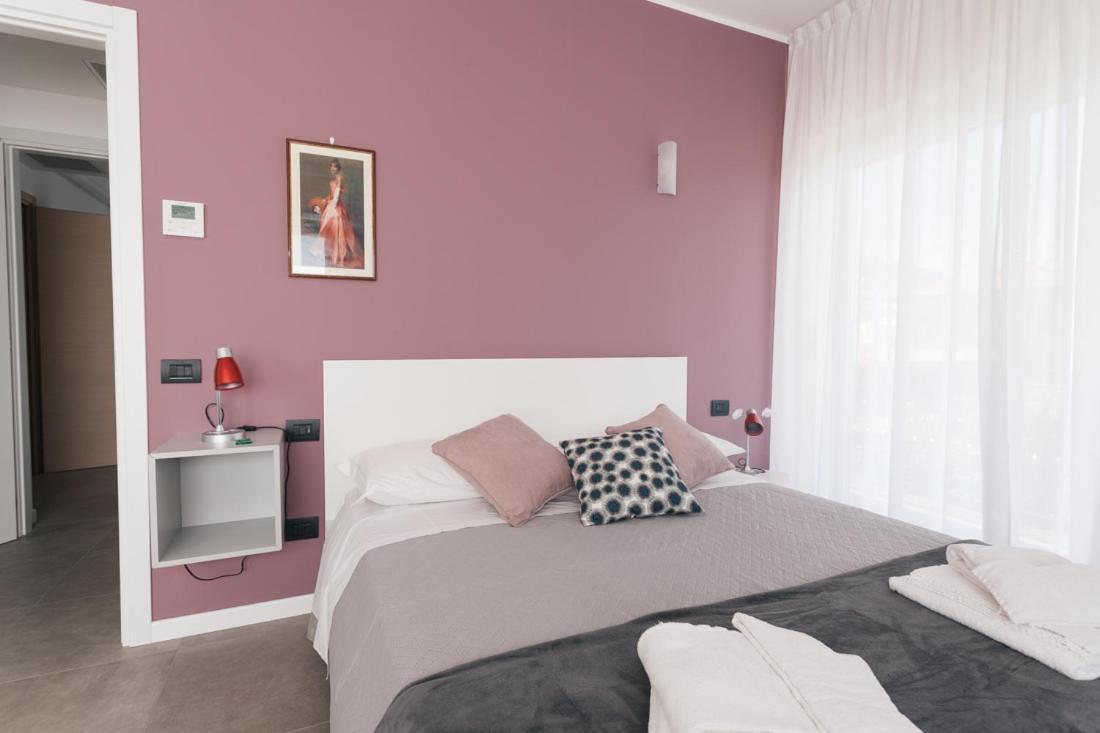 Kita House Apartment Bergamo Luaran gambar